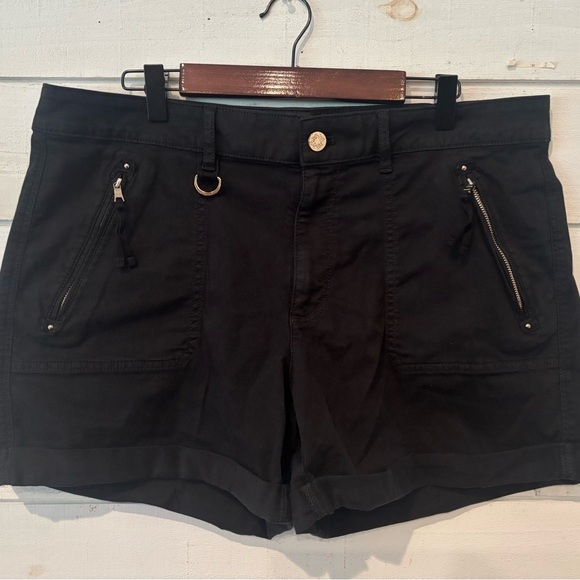 White House Black Market Black Cargo Shorts with Tailored Fit - Picture 3 of 15